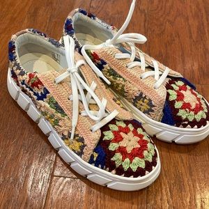 New Free People crochet sneakers Catch Me If You Can in Multi